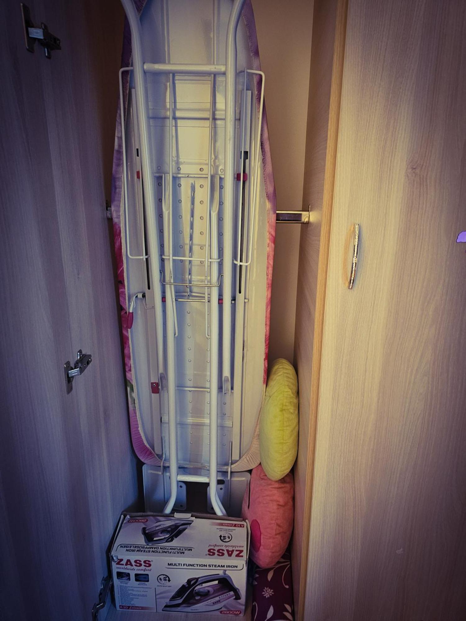 Mony Apartaments โรมาน ภายนอก รูปภาพ